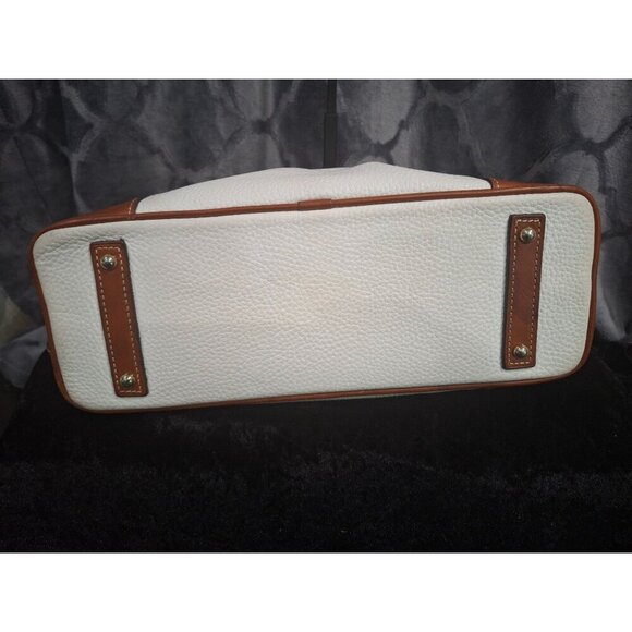 Dooney & Bourke White Peeble Grain Leather Hobo Shoulder Bag - Picture 5 of 8